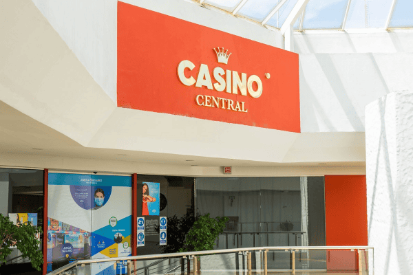 Casino Central en Puerto Vallarta Desde afuera