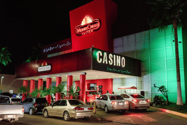 Casino MonteCarlo en Mazatlán kívülről